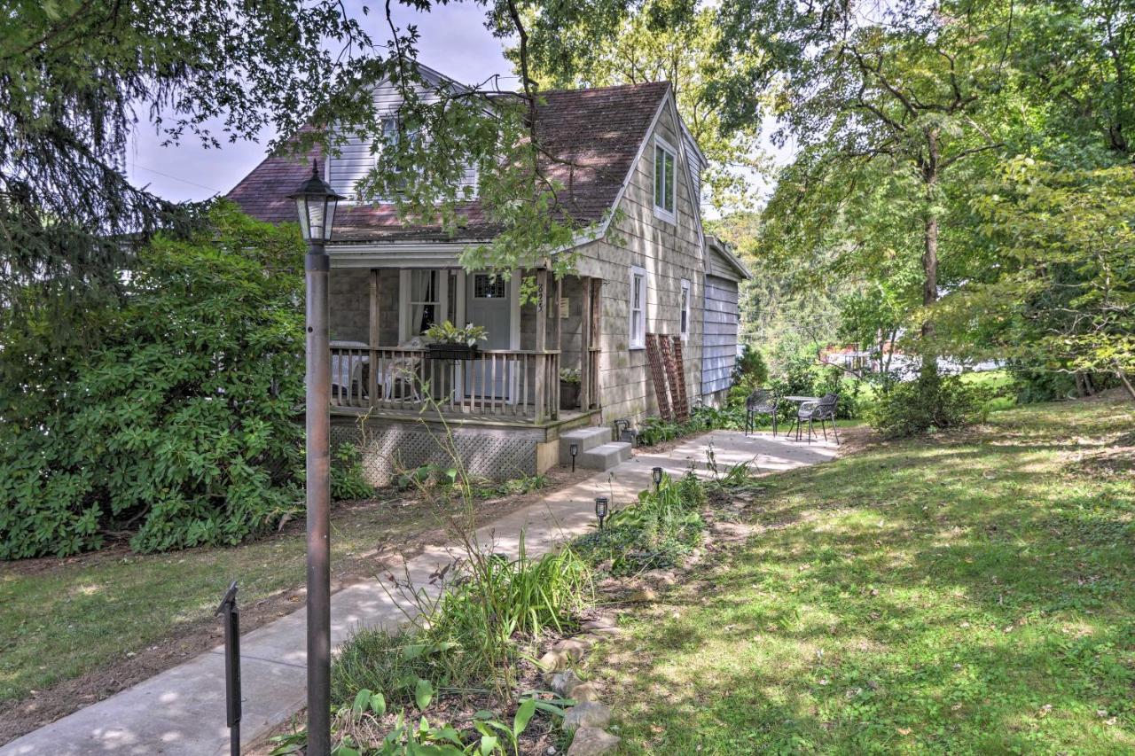 Enchanting Family House With Balcony Less Than 3 Mi To Wvu! モーガンタウン エクステリア 写真