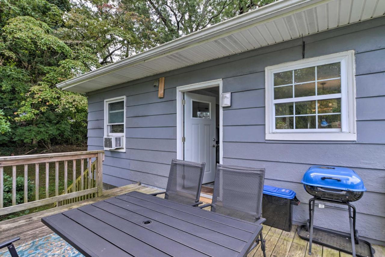 Enchanting Family House With Balcony Less Than 3 Mi To Wvu! モーガンタウン エクステリア 写真