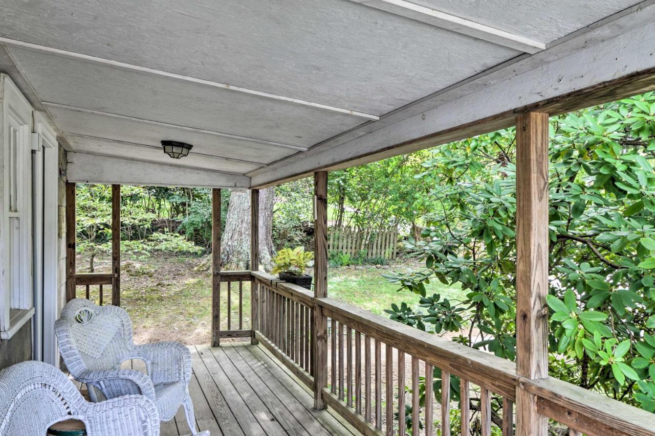 Enchanting Family House With Balcony Less Than 3 Mi To Wvu! モーガンタウン エクステリア 写真
